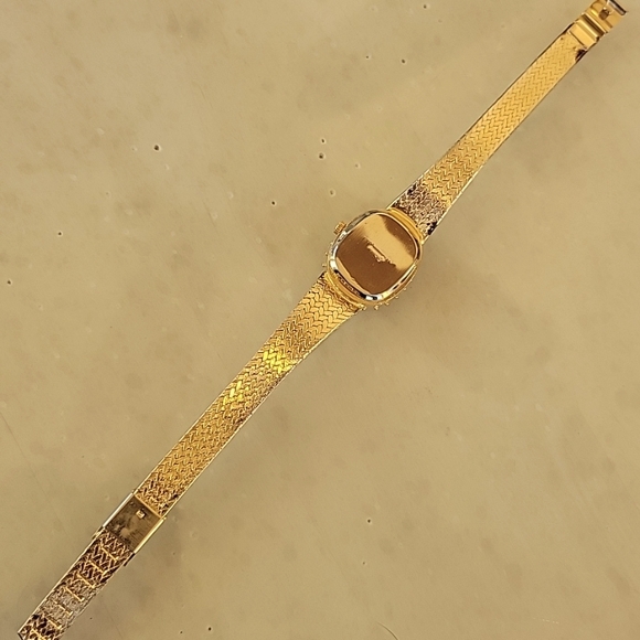 Tru Time Ronica Gold-dipped Ladies Quartz Watch - Picture 5 of 10